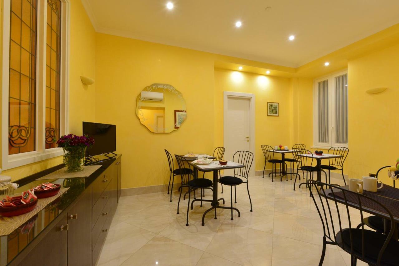 Fabio Dei Velapazza Guesthouse Rome Exterior photo