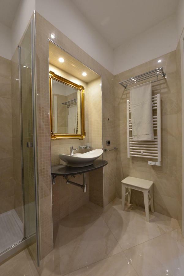 Fabio Dei Velapazza Guesthouse Rome Exterior photo